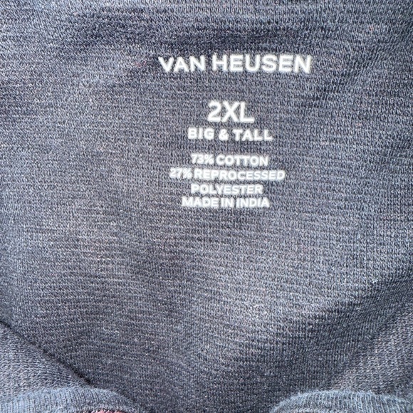 Van Heusen Men's Burgundy Zip-Up Sweater - Picture 3 of 3